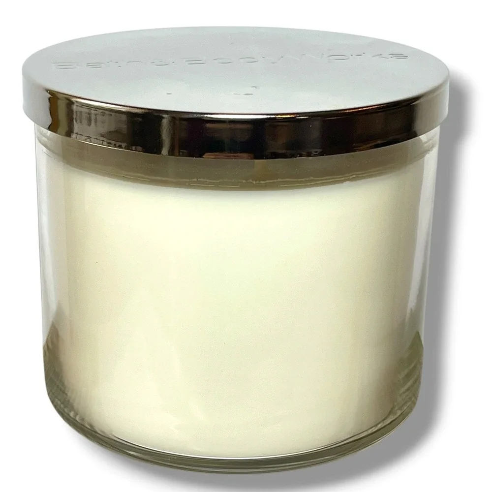 Bath & Body Works White Barn Winter 3 Wick Candle 14.5 oz Christmas Holiday New